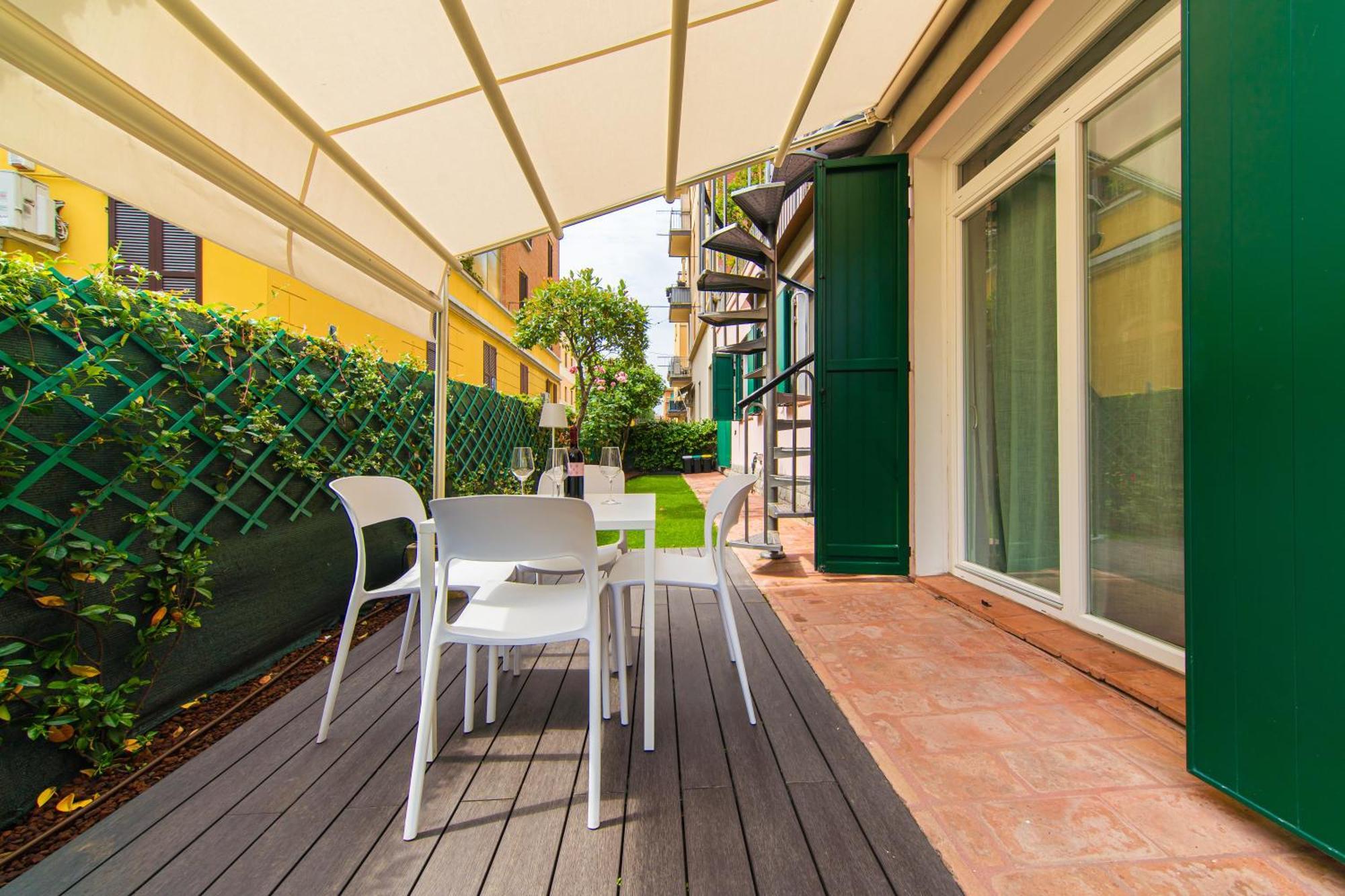 Urban Cottage Free Parking - Private Garden, Bologna